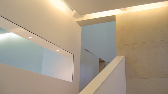 Mezonetový střešní byt Praha 2, Mánesova